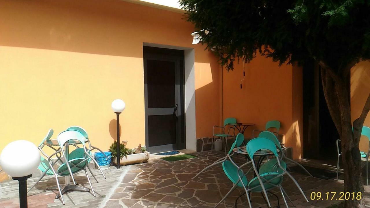 B&B Madau Samugheo Екстер'єр фото